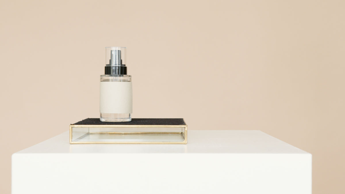 Plain unbranded glass spray bottle for facial mist